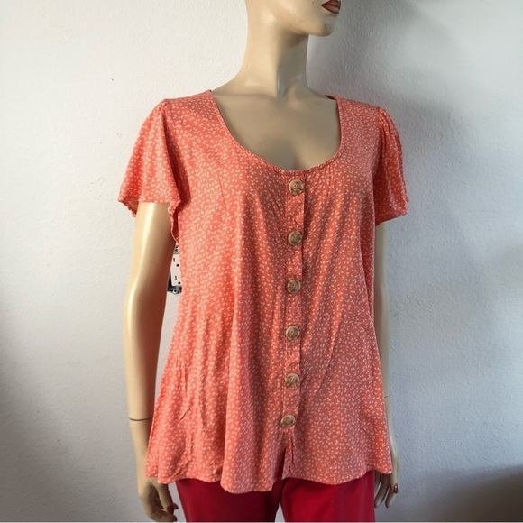 Torrid floral print V-neck short sleeve button front top - Picture 1 of 11